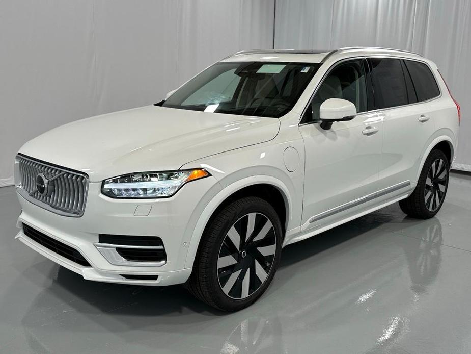 new 2025 Volvo XC90 car, priced at $85,855