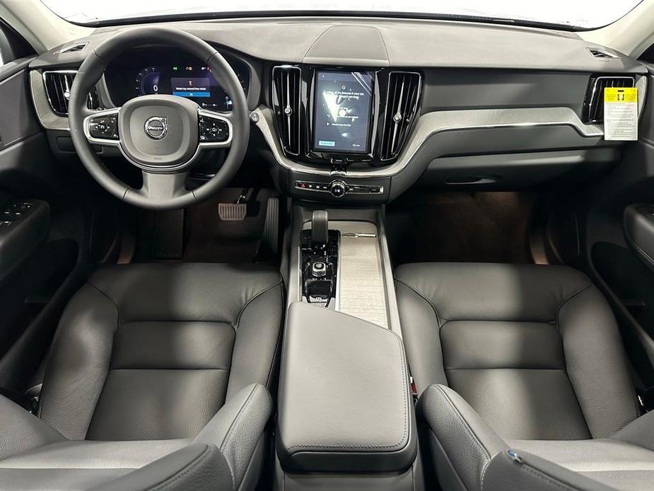 new 2025 Volvo XC60 car, priced at $54,925