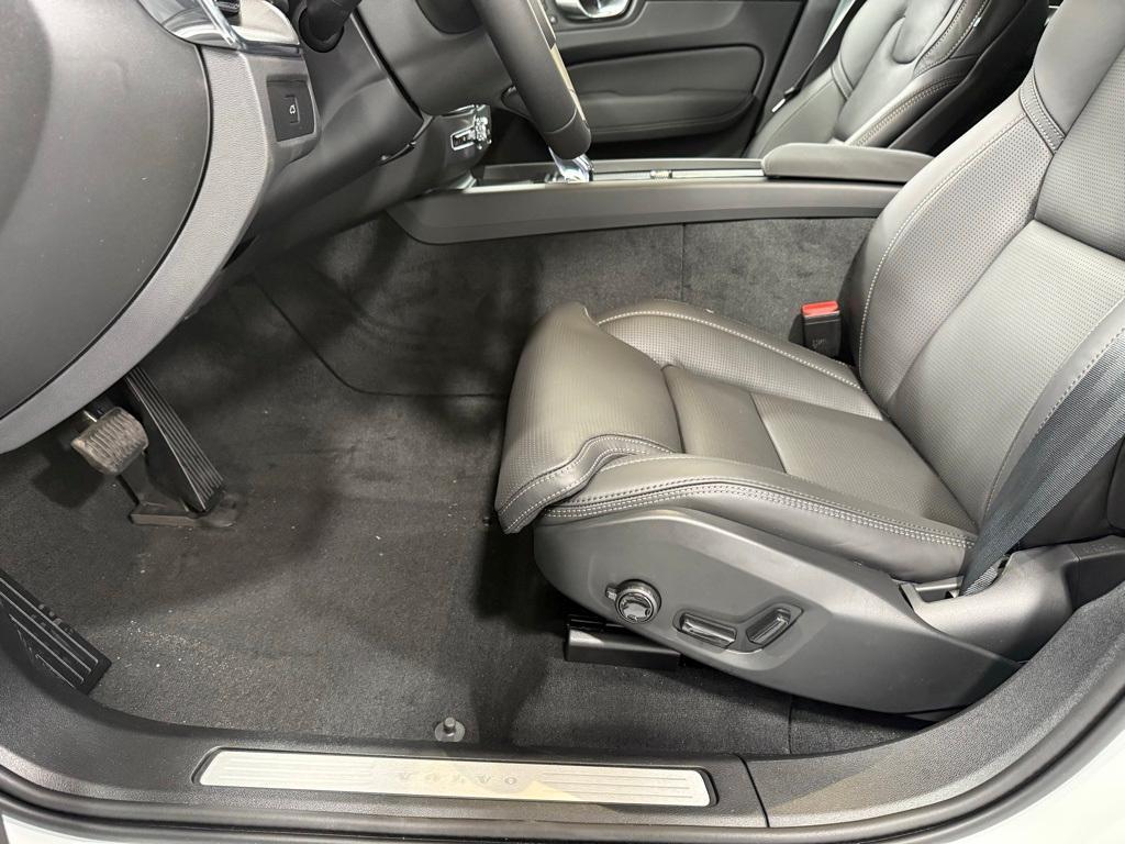 new 2026 Volvo XC60 car, priced at $64,660
