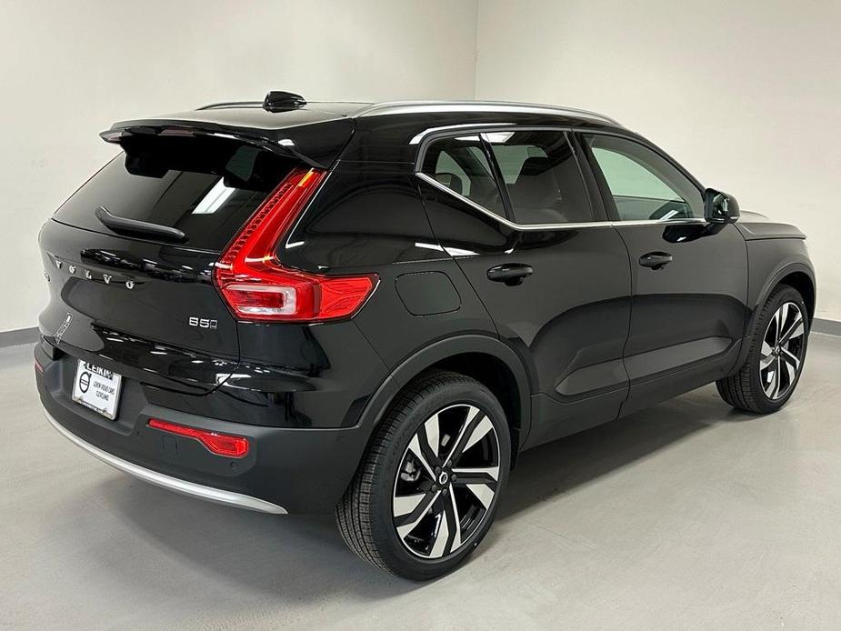 new 2024 Volvo XC40 car, priced at $52,410