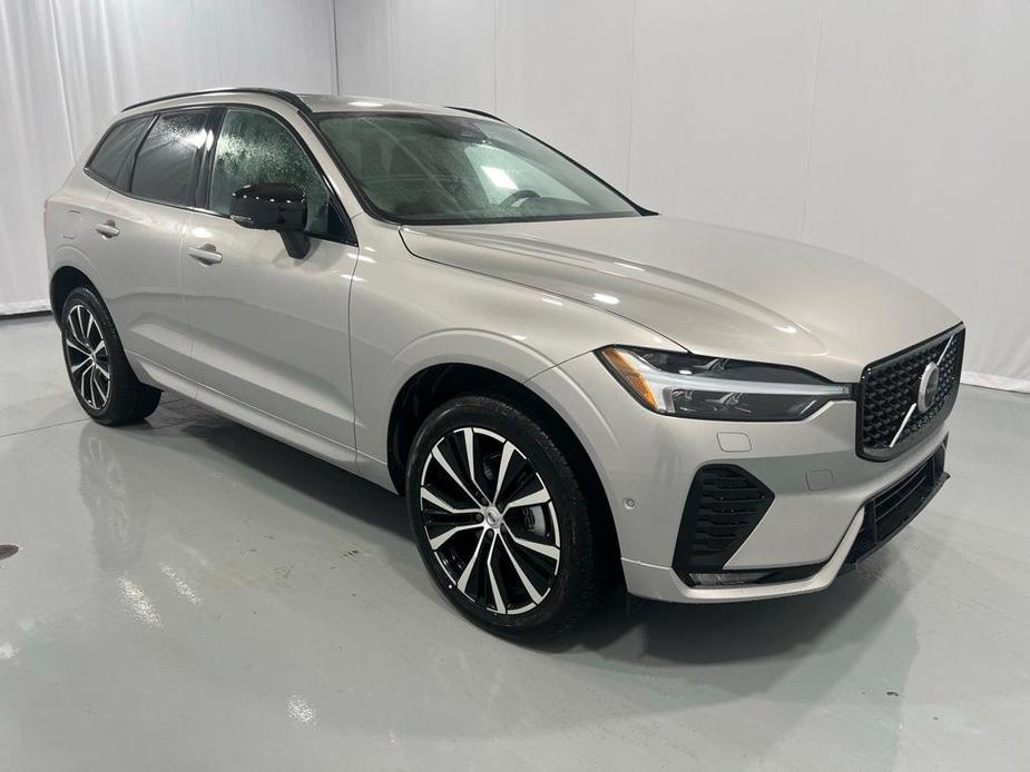 new 2025 Volvo XC60 car, priced at $54,950