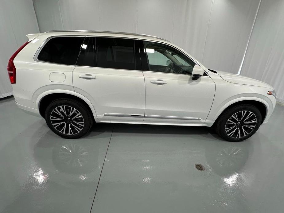 new 2025 Volvo XC90 car, priced at $75,965