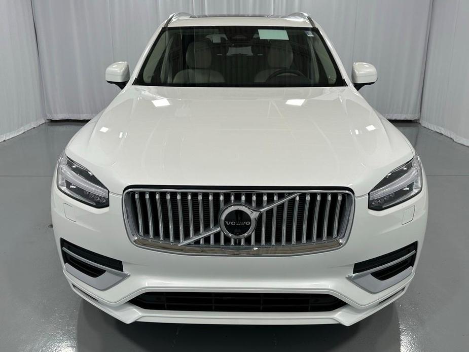 new 2025 Volvo XC90 car, priced at $75,965