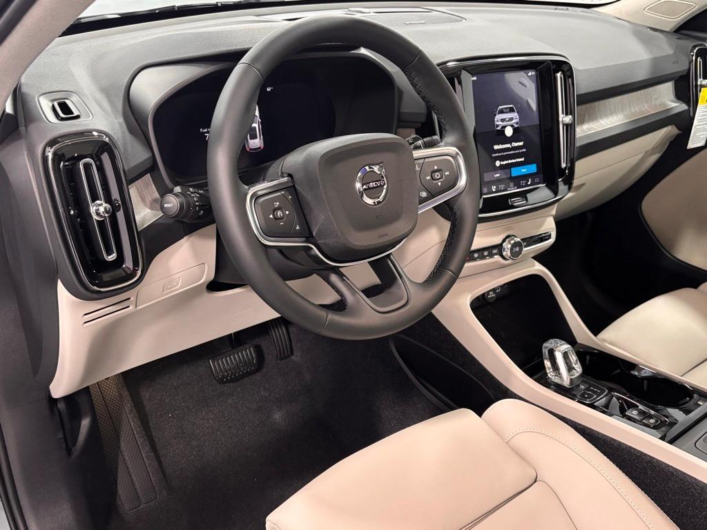 new 2026 Volvo XC40 car, priced at $55,445