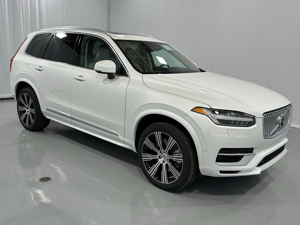 new 2025 Volvo XC90 Plug-In Hybrid car, priced at $78,721