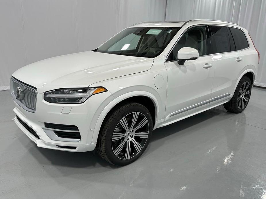 new 2025 Volvo XC90 Plug-In Hybrid car, priced at $78,721