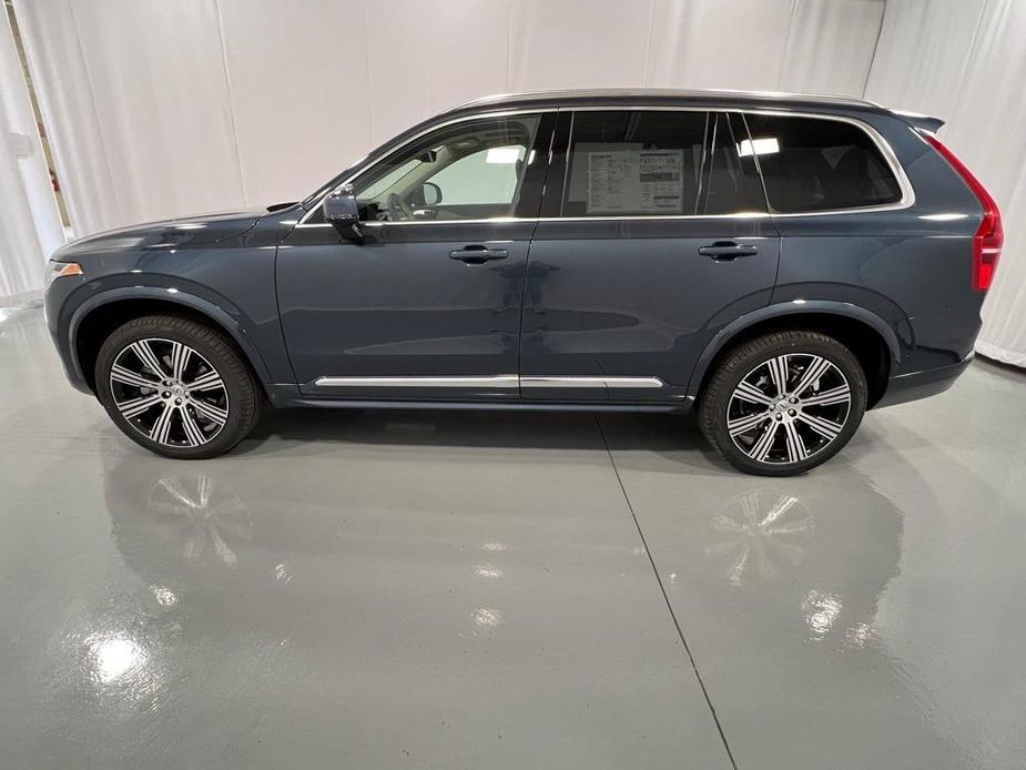 new 2025 Volvo XC90 car, priced at $71,895