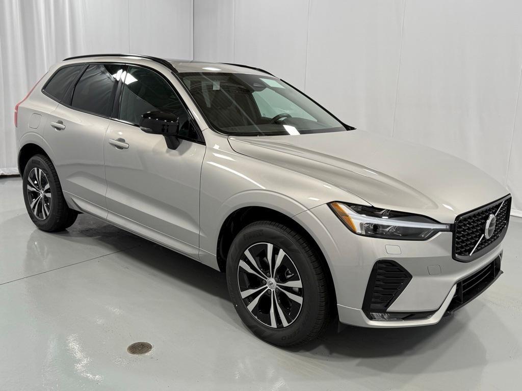 new 2025 Volvo XC60 car, priced at $49,095