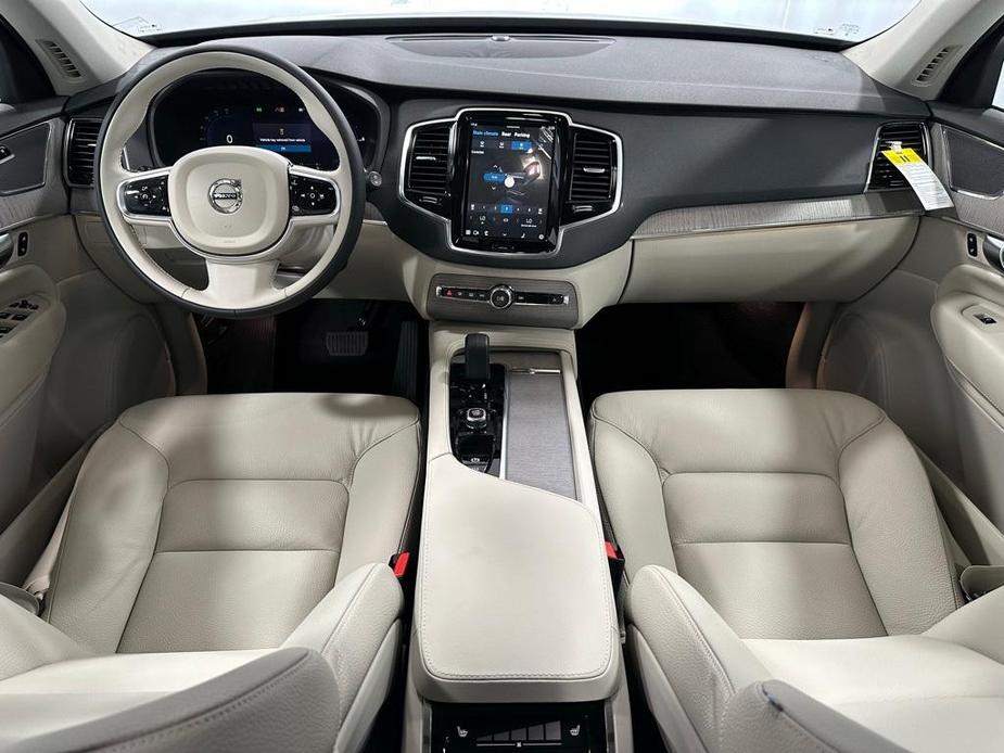 new 2025 Volvo XC90 car, priced at $75,965