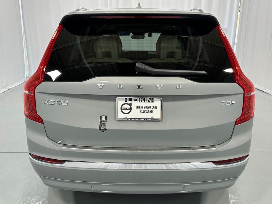 new 2025 Volvo XC90 car, priced at $75,965