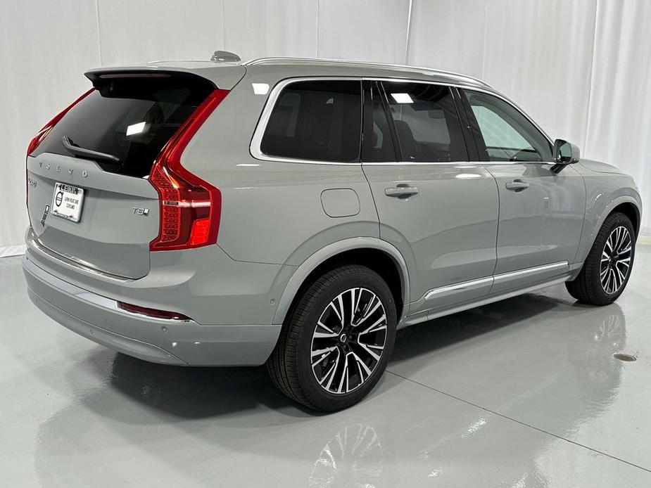 new 2025 Volvo XC90 car, priced at $75,965