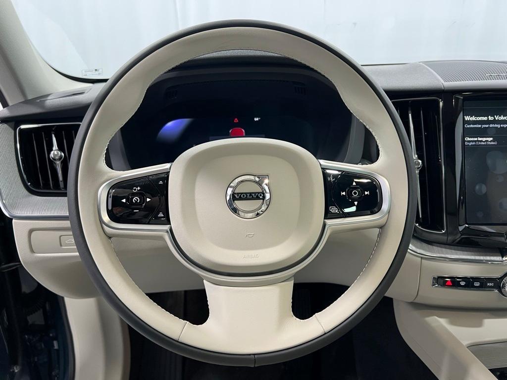 new 2025 Volvo XC60 Plug-In Hybrid car, priced at $67,405