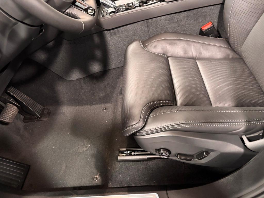 new 2026 Volvo XC90 car, priced at $84,945