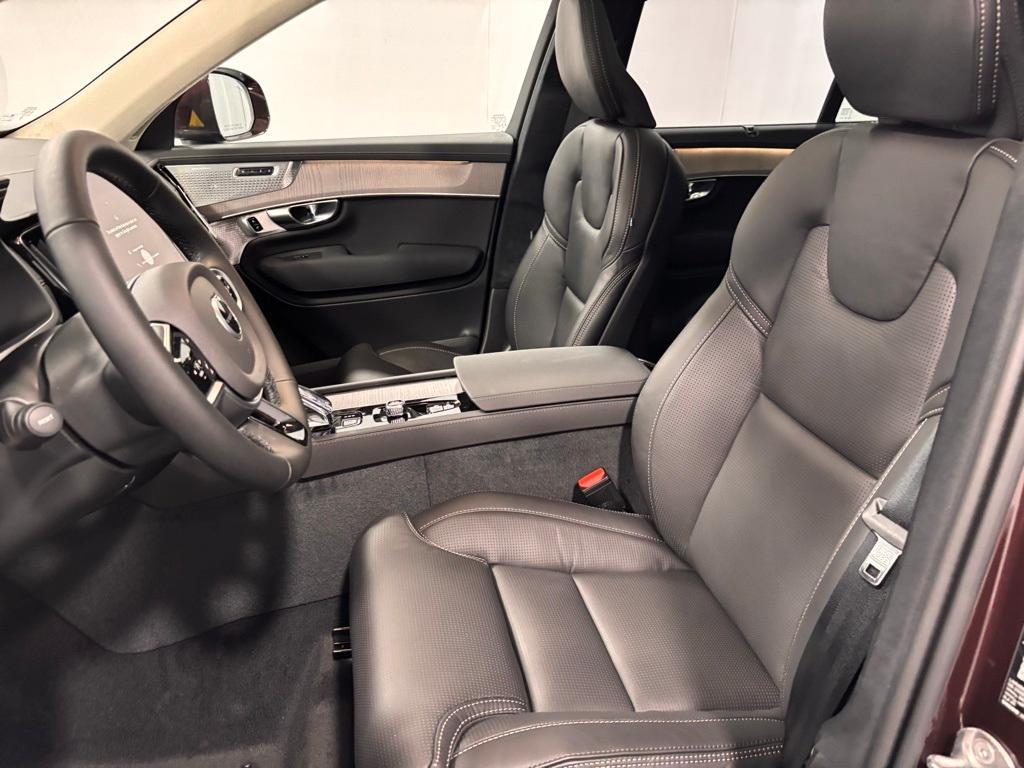 new 2026 Volvo XC90 car, priced at $84,945