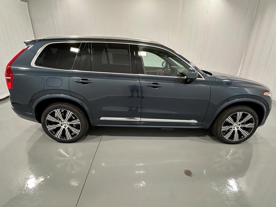 new 2025 Volvo XC90 car, priced at $68,455