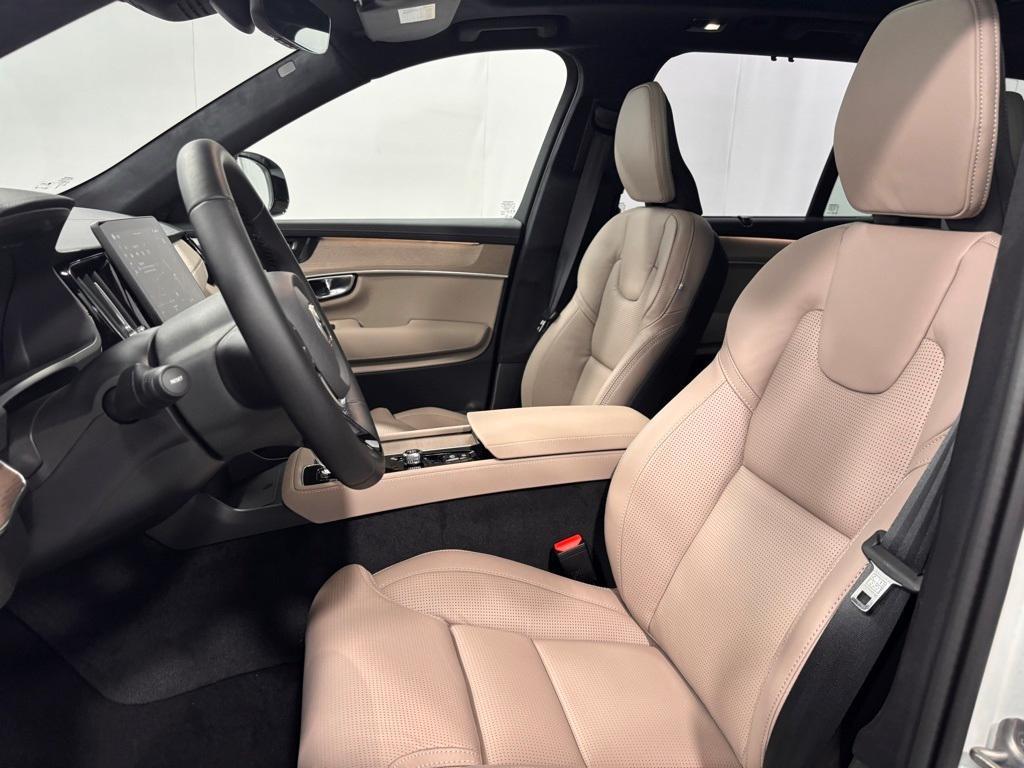 new 2026 Volvo XC90 car, priced at $77,650