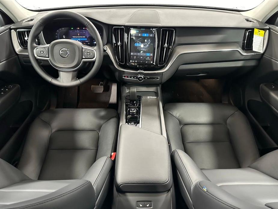 new 2025 Volvo XC60 car, priced at $51,075