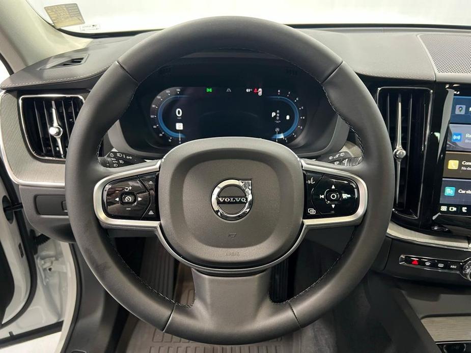 new 2025 Volvo XC60 car, priced at $61,025