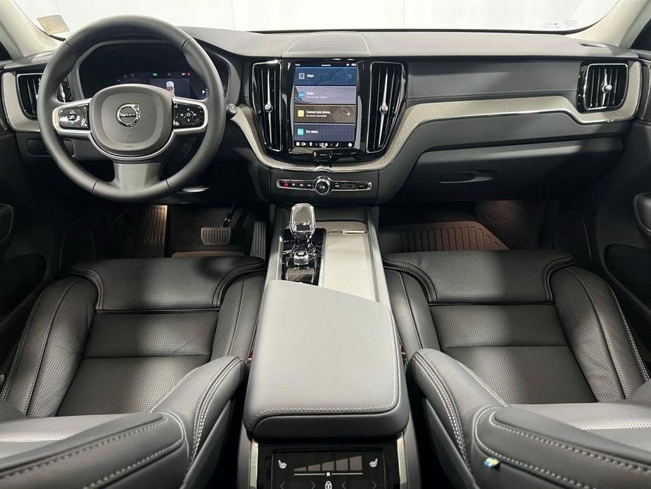 new 2025 Volvo XC60 car, priced at $61,025