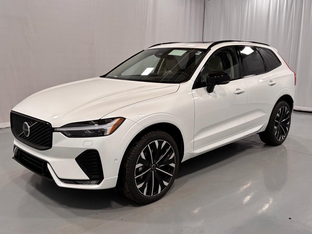 new 2026 Volvo XC60 car, priced at $63,935