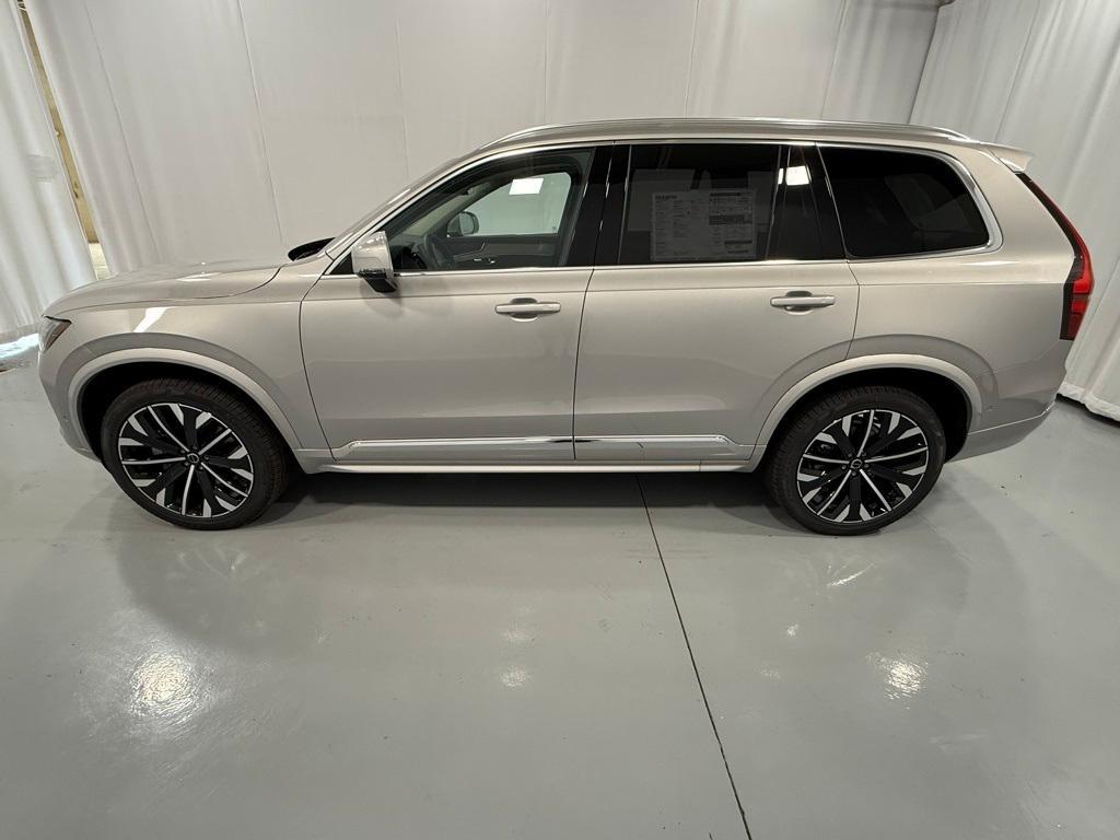 new 2025 Volvo XC90 car, priced at $69,185