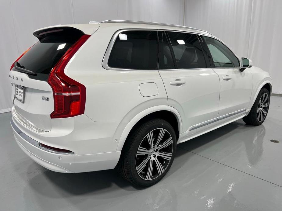 new 2025 Volvo XC90 car, priced at $68,455