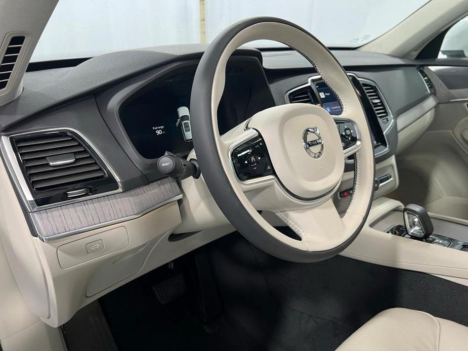 new 2025 Volvo XC90 car, priced at $68,455