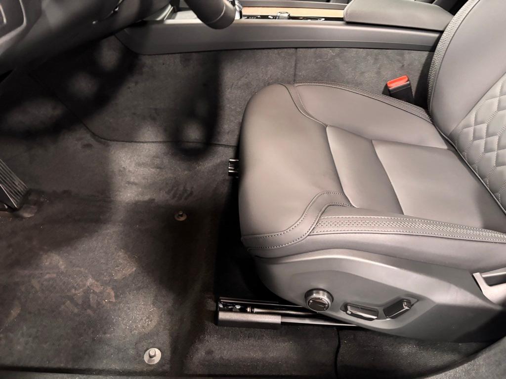 new 2026 Volvo XC60 car, priced at $57,985