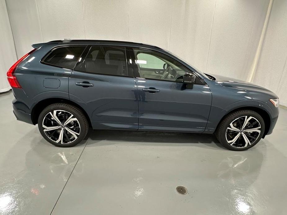 new 2025 Volvo XC60 Plug-In Hybrid car, priced at $71,485