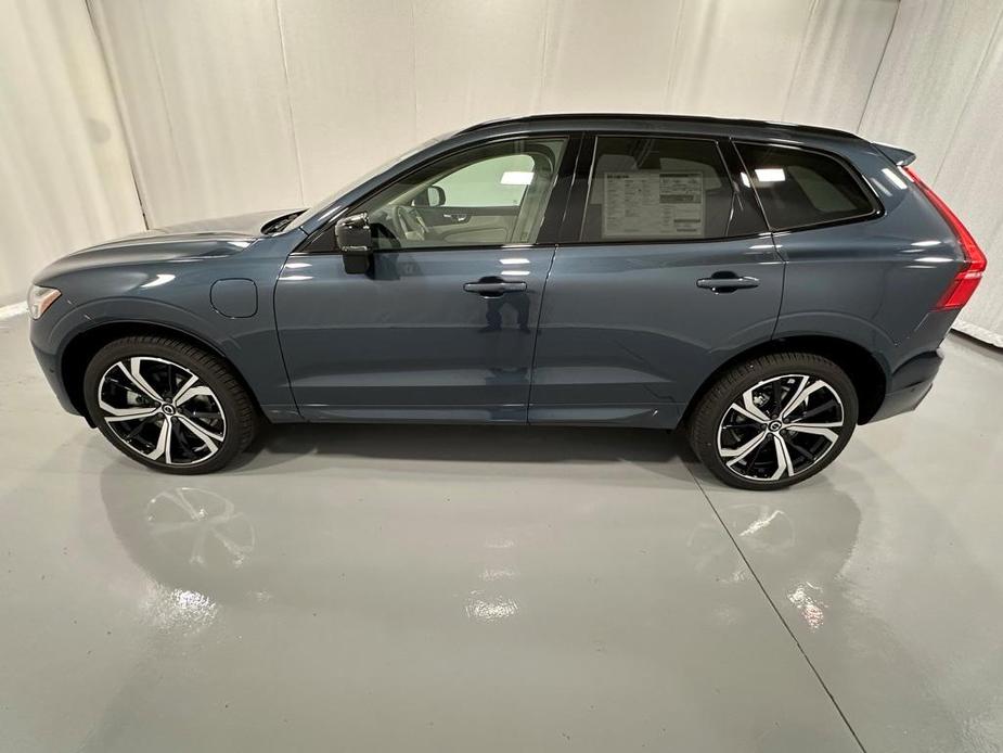 new 2025 Volvo XC60 Plug-In Hybrid car, priced at $71,485