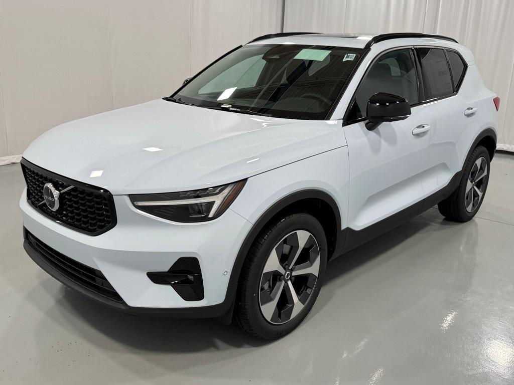 new 2026 Volvo XC40 car, priced at $50,150