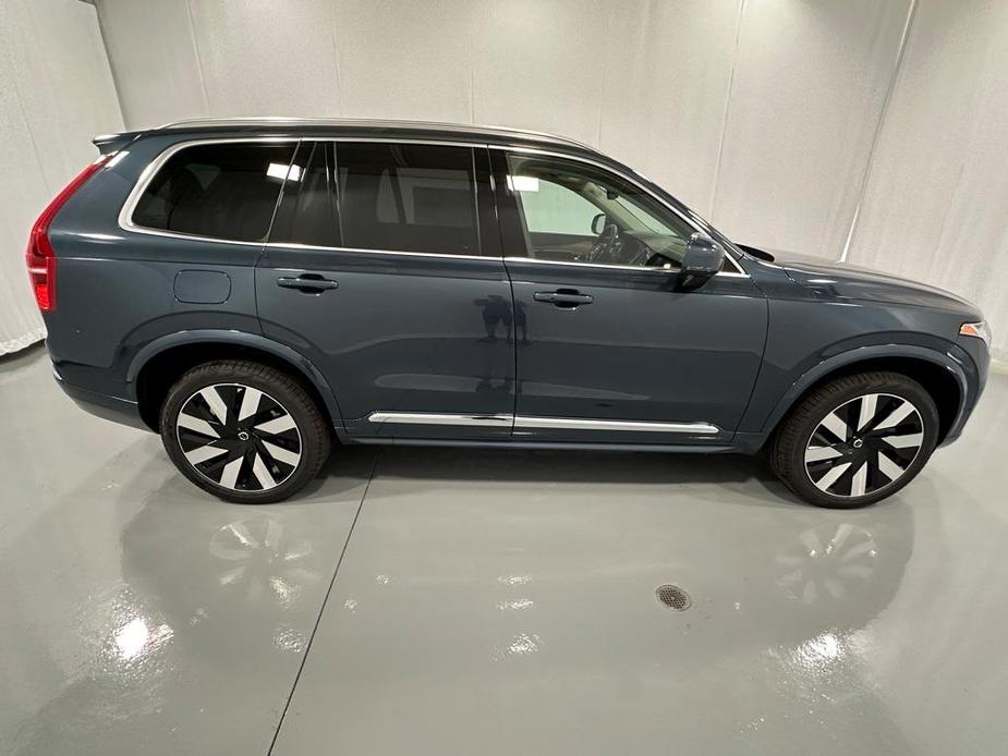 new 2025 Volvo XC90 car, priced at $78,455