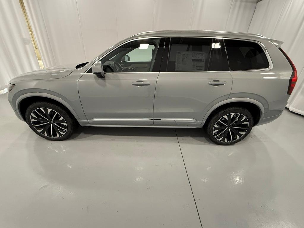 new 2025 Volvo XC90 car, priced at $69,155