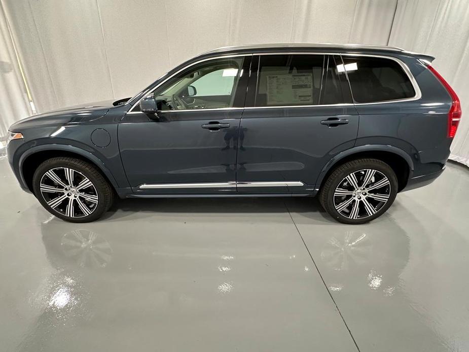 new 2025 Volvo XC90 car, priced at $76,005