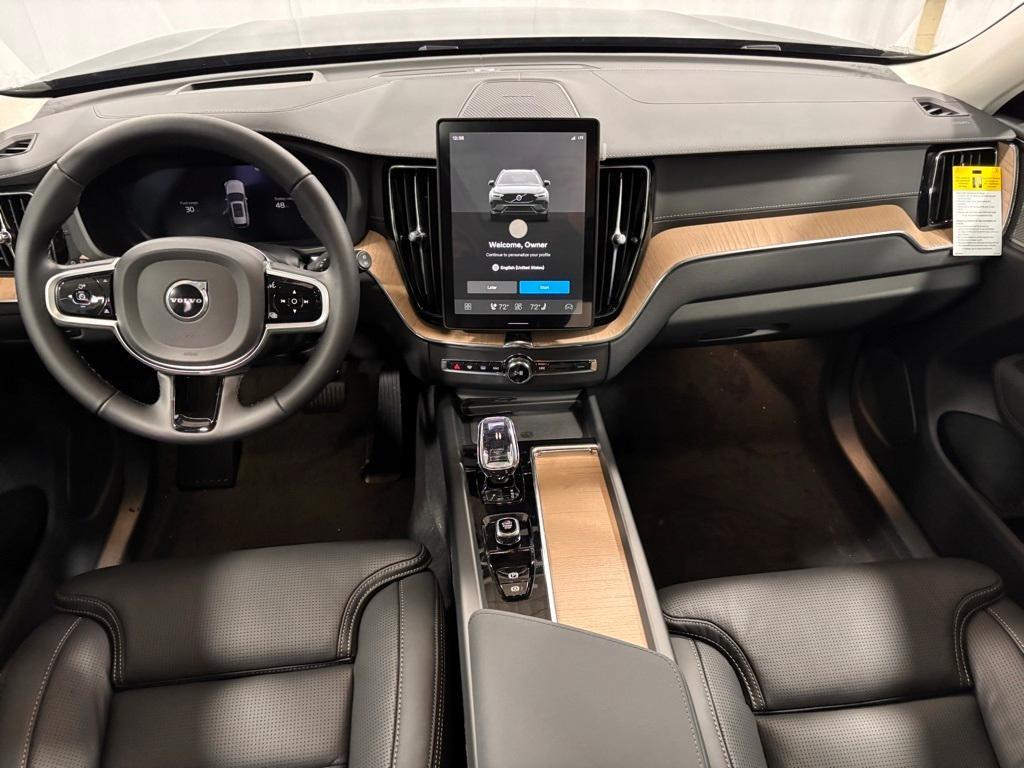 new 2026 Volvo XC60 Plug-In Hybrid car, priced at $75,235
