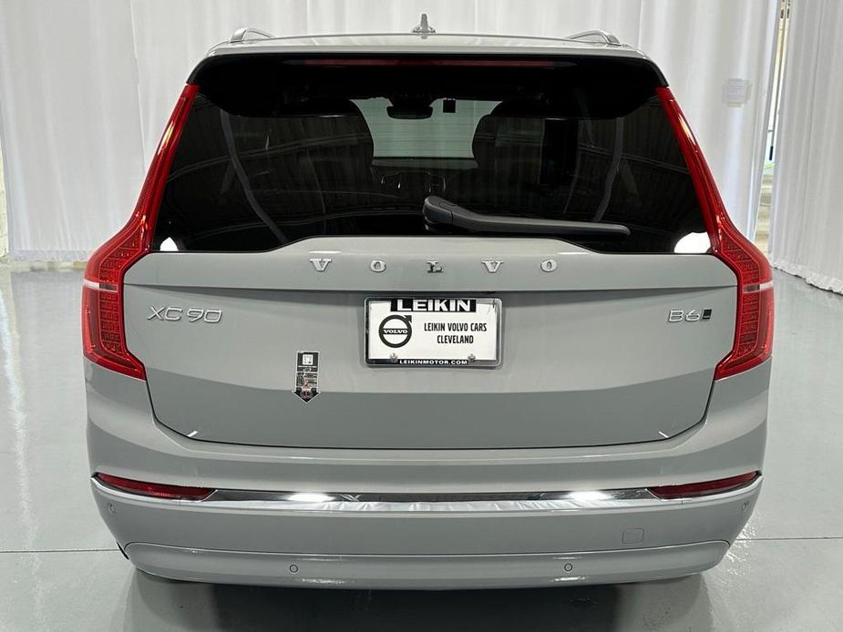 new 2025 Volvo XC90 car, priced at $68,955