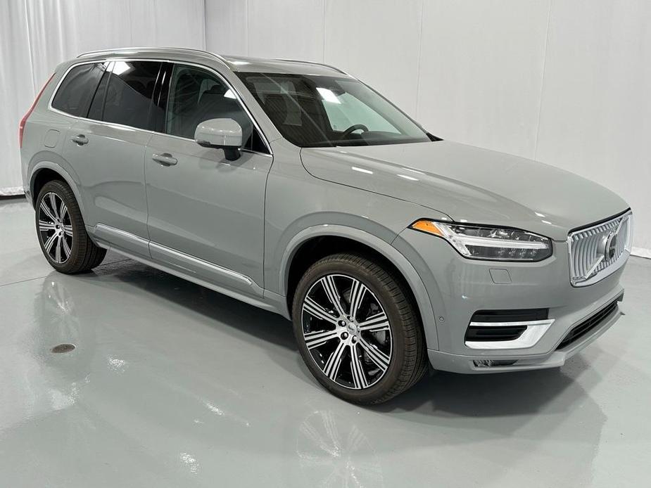 new 2025 Volvo XC90 car, priced at $68,955