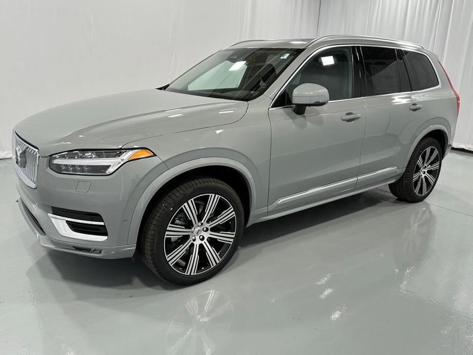 new 2025 Volvo XC90 car, priced at $68,955