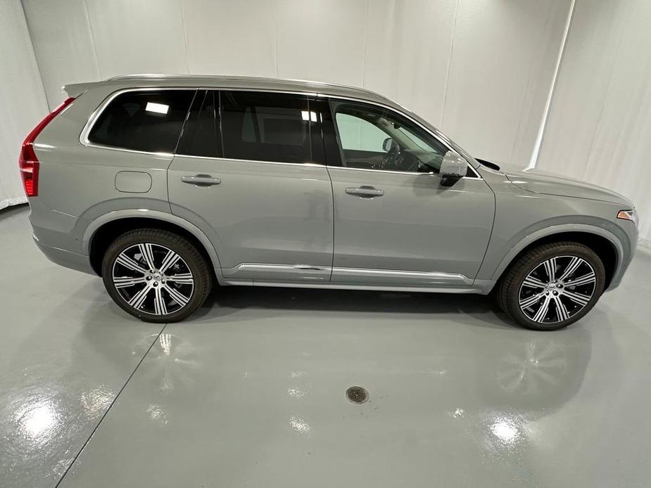 new 2025 Volvo XC90 car, priced at $68,955