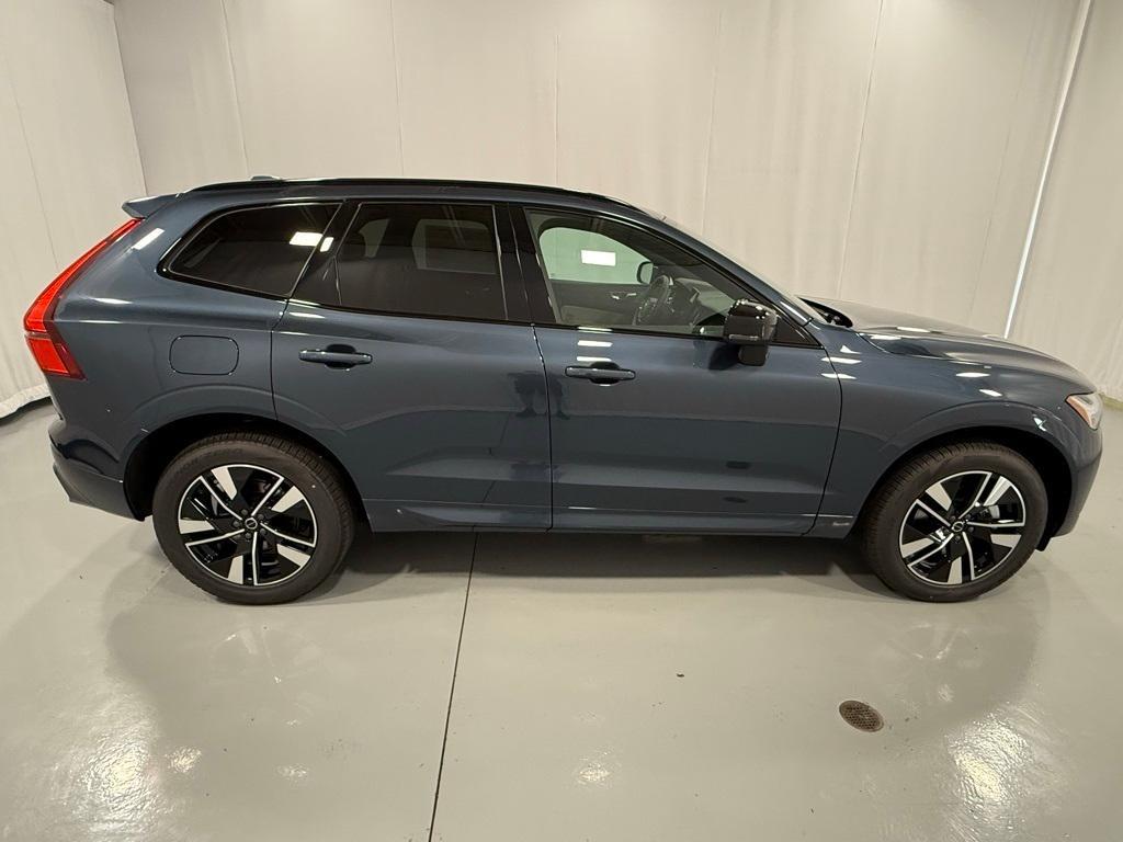 new 2026 Volvo XC60 car, priced at $53,760
