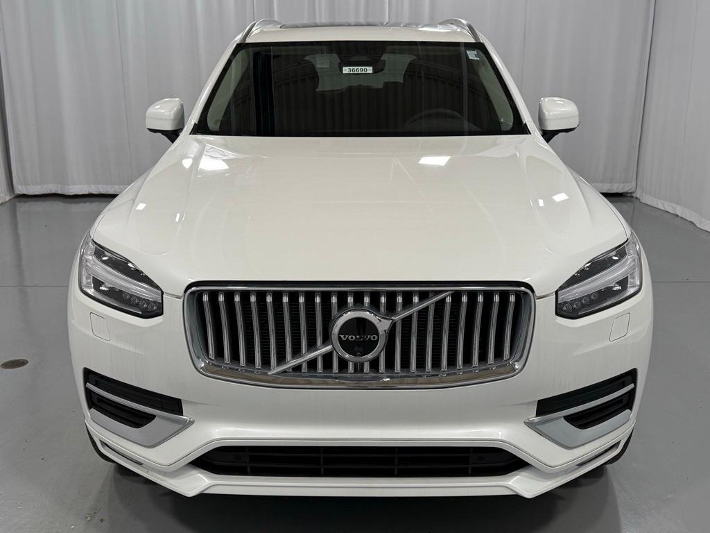 new 2025 Volvo XC90 car, priced at $55,965