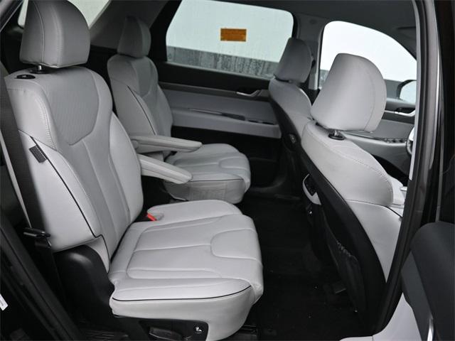 used 2025 Hyundai Palisade car, priced at $33,902