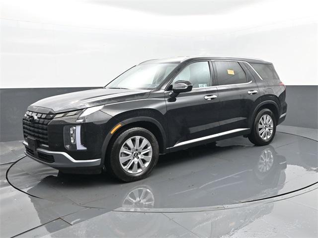 used 2025 Hyundai Palisade car, priced at $33,902