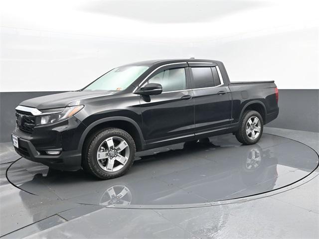 used 2025 Honda Ridgeline car, priced at $37,838