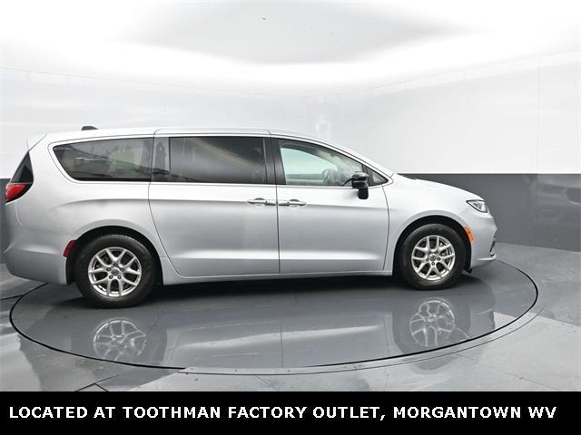 used 2024 Chrysler Pacifica car, priced at $26,444