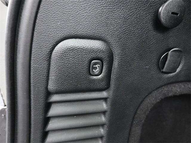 used 2018 Jeep Grand Cherokee car, priced at $16,637