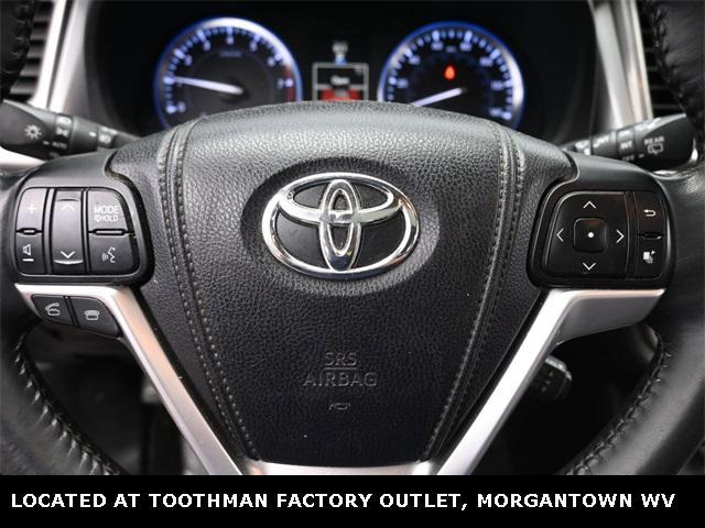 used 2015 Toyota Highlander car, priced at $15,493