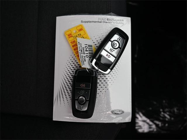 new 2025 Ford Explorer car, priced at $40,203