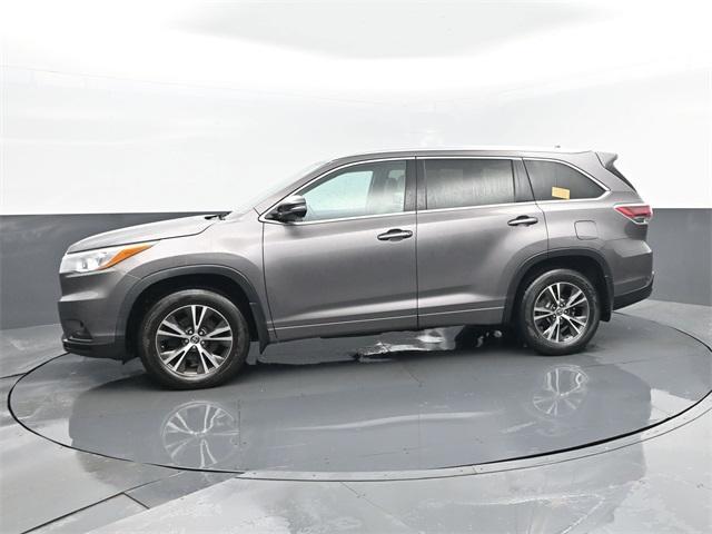 used 2016 Toyota Highlander car, priced at $15,399