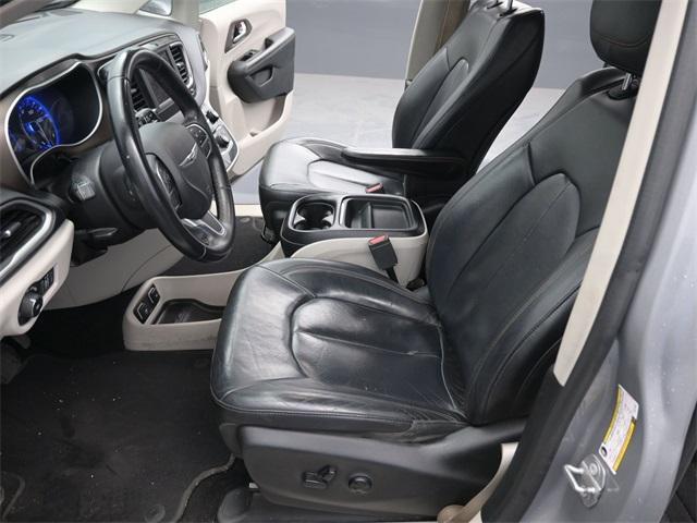used 2018 Chrysler Pacifica car, priced at $15,966